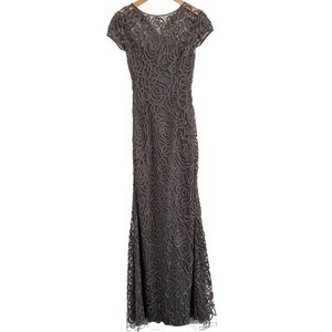 Anny Lee Gray Swirl Appliqué Short Sleeve Fitted Long Gown XS